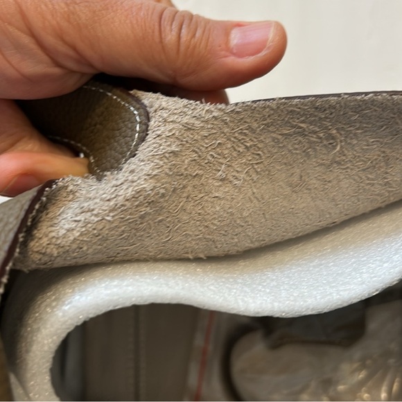 Cowhide Leather Mine Bucket Bag - Picture 6 of 11